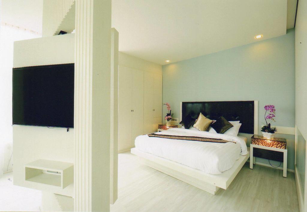 The Beverly Hills Hotel Nakhonratchasima Eksteriør billede